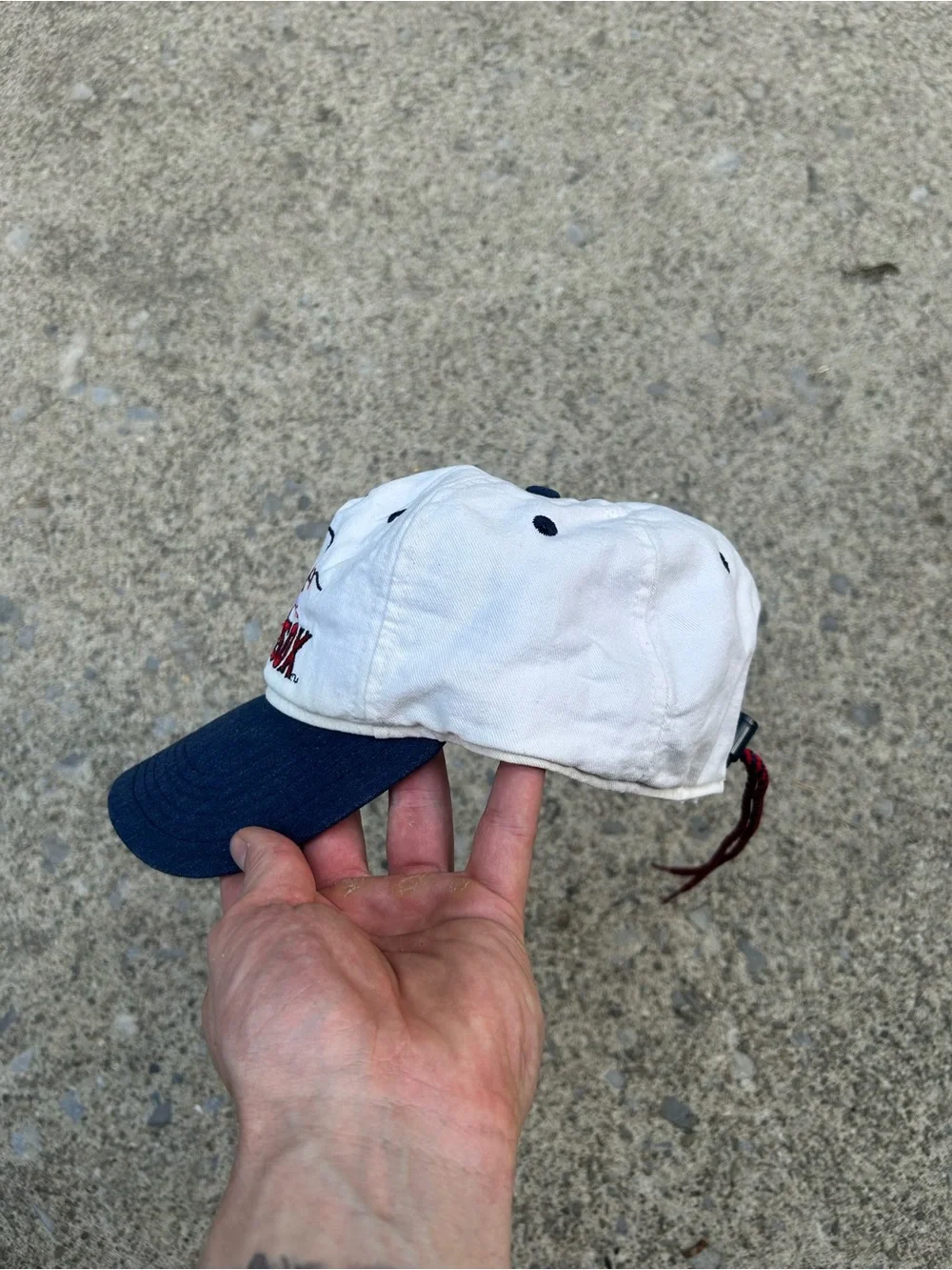 Vintage 90’s Boston Red Sox Two-Tone Navy & White Baseball Cap